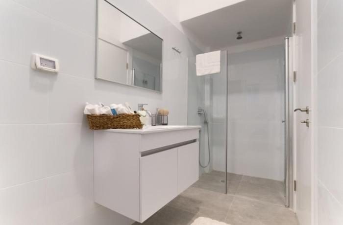 Ben Yehuda, 3 Lovely Flats In The Same Building Jerusalem Exterior photo